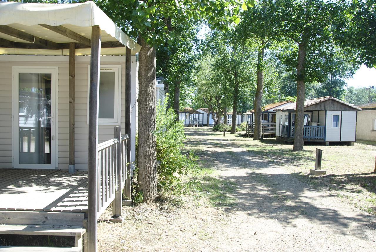 Camping La Dune Vias Exterior foto